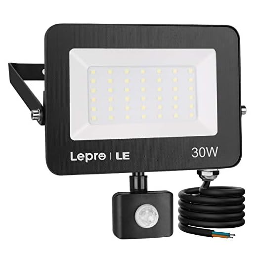 LE 30W Foco LED Exterior con Sensor Movimiento, 3000 lm, Foco LED Sensor IP65 Impermeable, Blanco Frío 5000 K, Ángulo de haz 120°, Foco LED Detector para Jardín, Garaje, Hotel, Patio, etc.