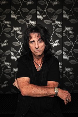 FC Posters TGP Alice Cooper 24X36 Banner Poster RARE #FC674123