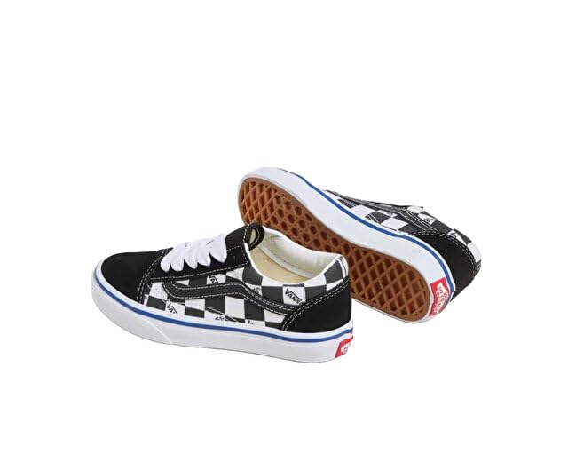 Image of Vans Unisex Adult Knu Skool Shoe - '90s Retro Puffy Low-top Fashion Sneakers for Men & Women