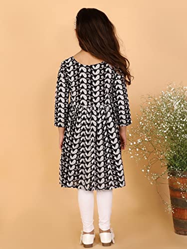 Image of VASTRAMAY Girls' Kurta Set | Cotton Kids Ethnic Festive Attire | Traditional Outfit