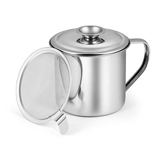 AIEVE Bacon Grease Container with Strainer, Stainless Steel Bacon Fat Container Oil Container Kitchen Oil Can Cooking Oil Container Bacon Grease Can for Kitchen with Strainer