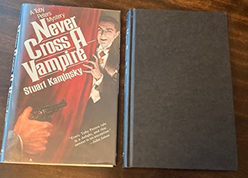 Never Cross A Vampire 0312564716 Book Cover