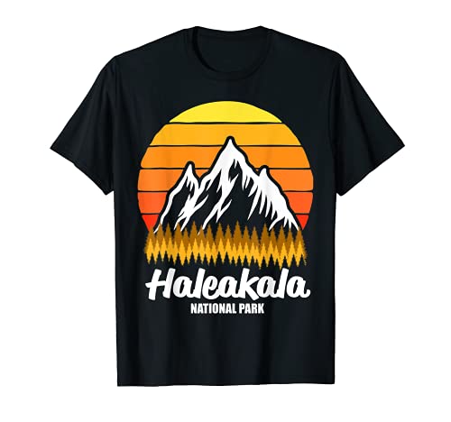 Viajes al aire libre al atardecer Explorar el Parque Nacional Haleakala de Hawái Camiseta
