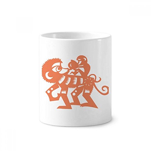 Singe zodiaque tasse blanche pour bureau ordonné et café du matin