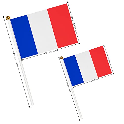 AhfuLife Klein Frankreich Flagge, 15 Stück Französische Mini Handgehaltene Flaggen mit 30cm weißem Pole für 2025 Damen Fußball EM Eurovision WM Olympische Party Zuhause Garten Bar Deko（14×21 cm-10m）
