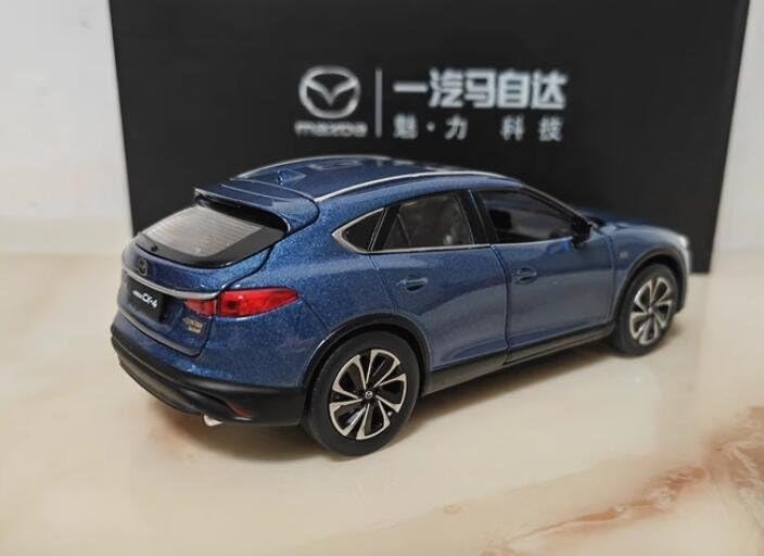 マツダ cx-4 1/32 ミニカー ブルー 1/32 Scale MAZDA CX-4 2020