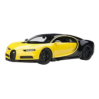Autoart Bugatti Chiron Jaune Molsheim Yellow and Nocturne Black 1/18 Model Car