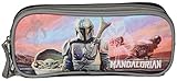 Su diseño te permite ir a la aventura con el simpático Baby Yoda.