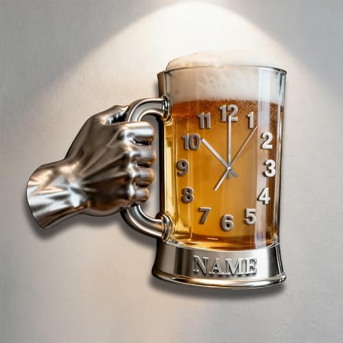 Horloge murale personnalisée en forme de tasse à bière avec nom personnalisé - Décoration murale 2D pour bar, grotte, chambre à coucher, salon, cadeau d'anniversaire de Noël pour homme et femme