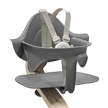 Stokke Nomi Baby Set ، رمادي - يوفر دعمًا جانبيًا وخلفيًا بينما يتعلم الطفل الجلوس - يشمل تسخير قابل للإزالة للأعمار من 6 إلى 36 شهرًا - متوافق مع جميع كراسي Nomi
