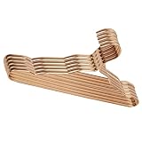 Cintres en aluminium : matériaux privilégiés, sûrs et pratiques, cintres standard