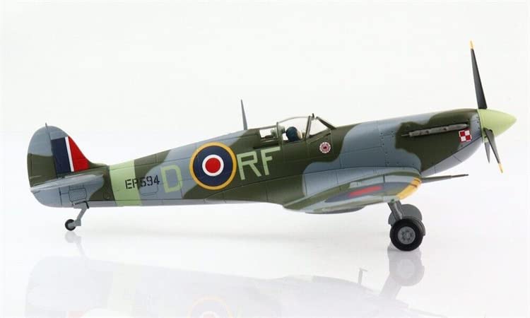 Amazon.com: Hobby Master Spitfire MK. VB RF-D/EP594, 303 SQN, RAF