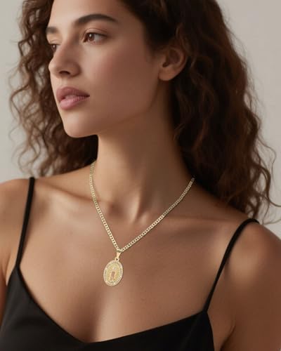 Virgin Mary Pendant Detail