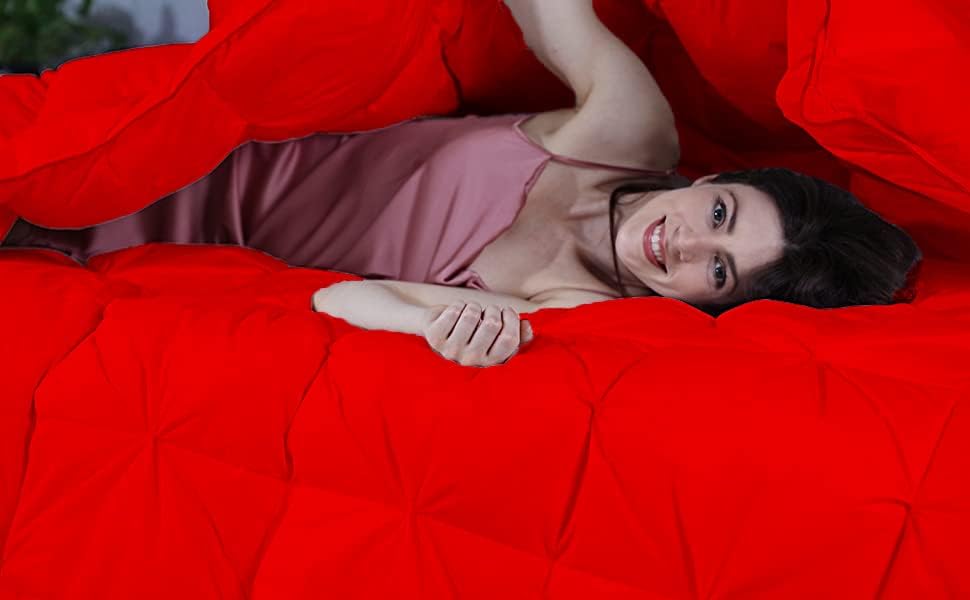 Miniatura 4 de Edredón plisado de plumón alternativo de 1500 hilos con aspecto de estrella, tamaño Queen de 98 x 98 pulgadas, 1 edredón y 4 fundas de almohada,