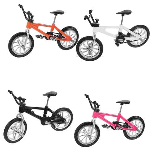 Di bicicletta: questo non è solo adorabile, ma è anche pratico e versatile, il che lo rende un'ottima aggiunta a qualsiasi collezione o esposizione, giocattolo in miniatura per ciclismo
