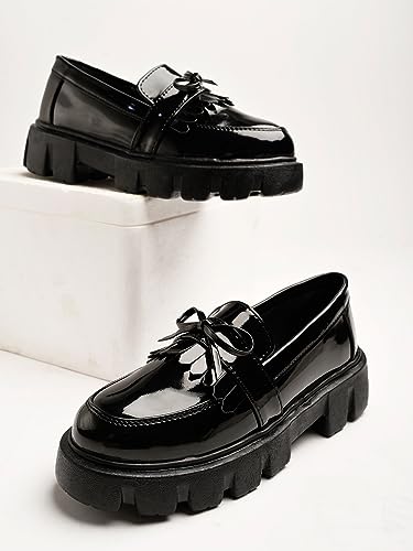 Image of Shoetopia Women Pull On Loafers