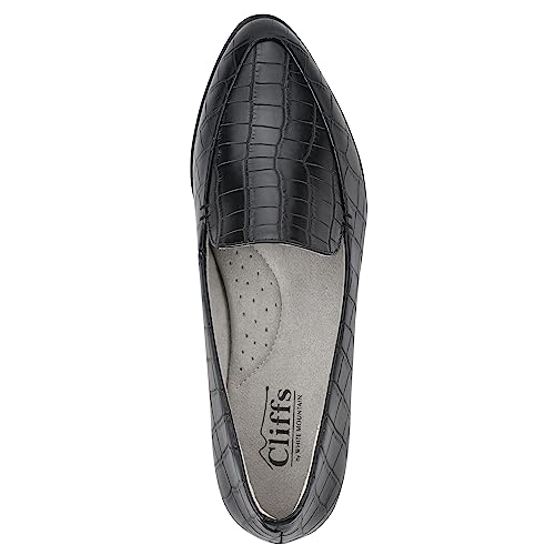 Image of CLIFFS BY WHITE MOUNTAIN Women's Mint Tailored Loafer Flat