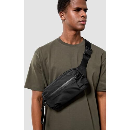Image of Tomtoc Aviator-T33 Chest Bag Black