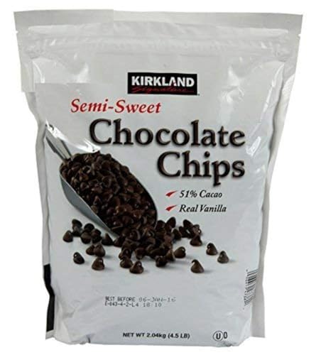 Kirkland Signature Semi-Sweet Chocolate Chips 2.04kg, (Pack of 1)