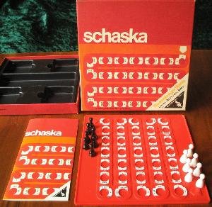 schaska. [ Brettpiel].