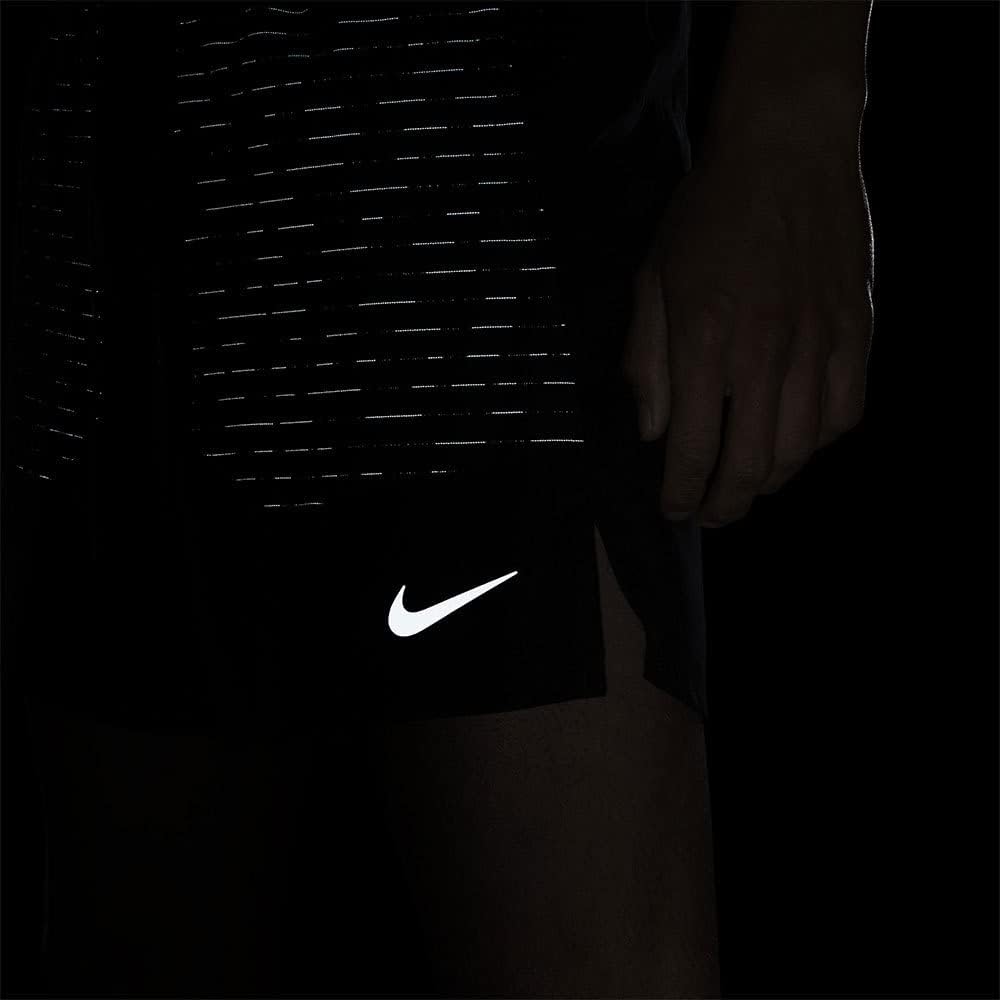 Nike Men's Sporty