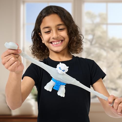 Heroes of Goo Jit Zu Smash Strikers, Gooey Pantaro, Goo Filled Action Figure Armored with The Ultimate Smashing Fist Weapon - Image 4
