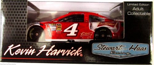 Kevin Harvick #4 Budweiser 2014 Chevrolet SS NASCAR Diecast Car, 1:64 Scale