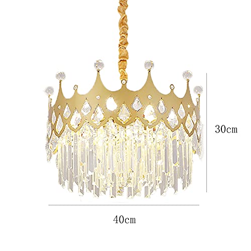 Lustre en cristal moderne d'exception avec finition dorée luxueuse
