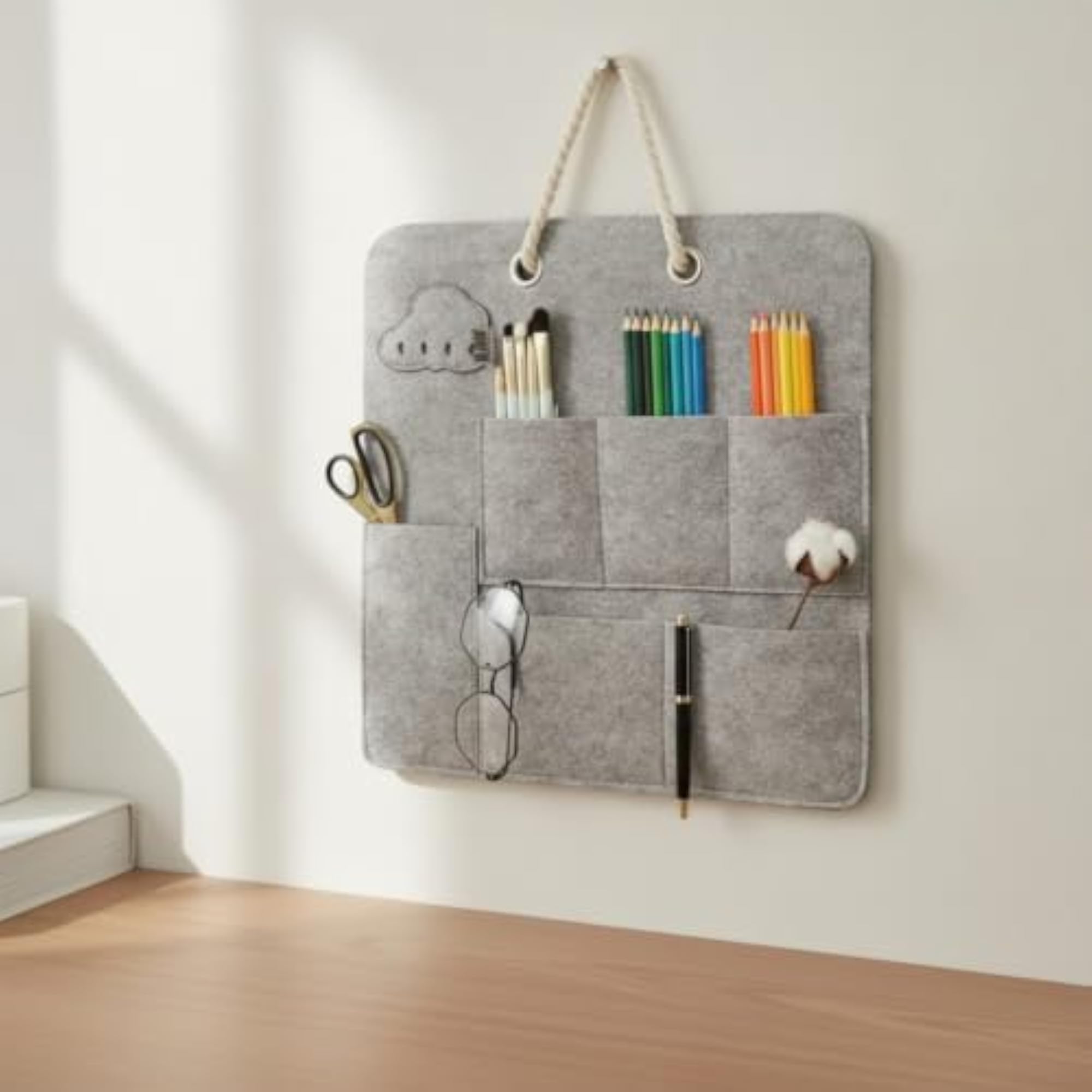 Light Gray Cloud-shaped Felt Wall Organizer, Space-Saving