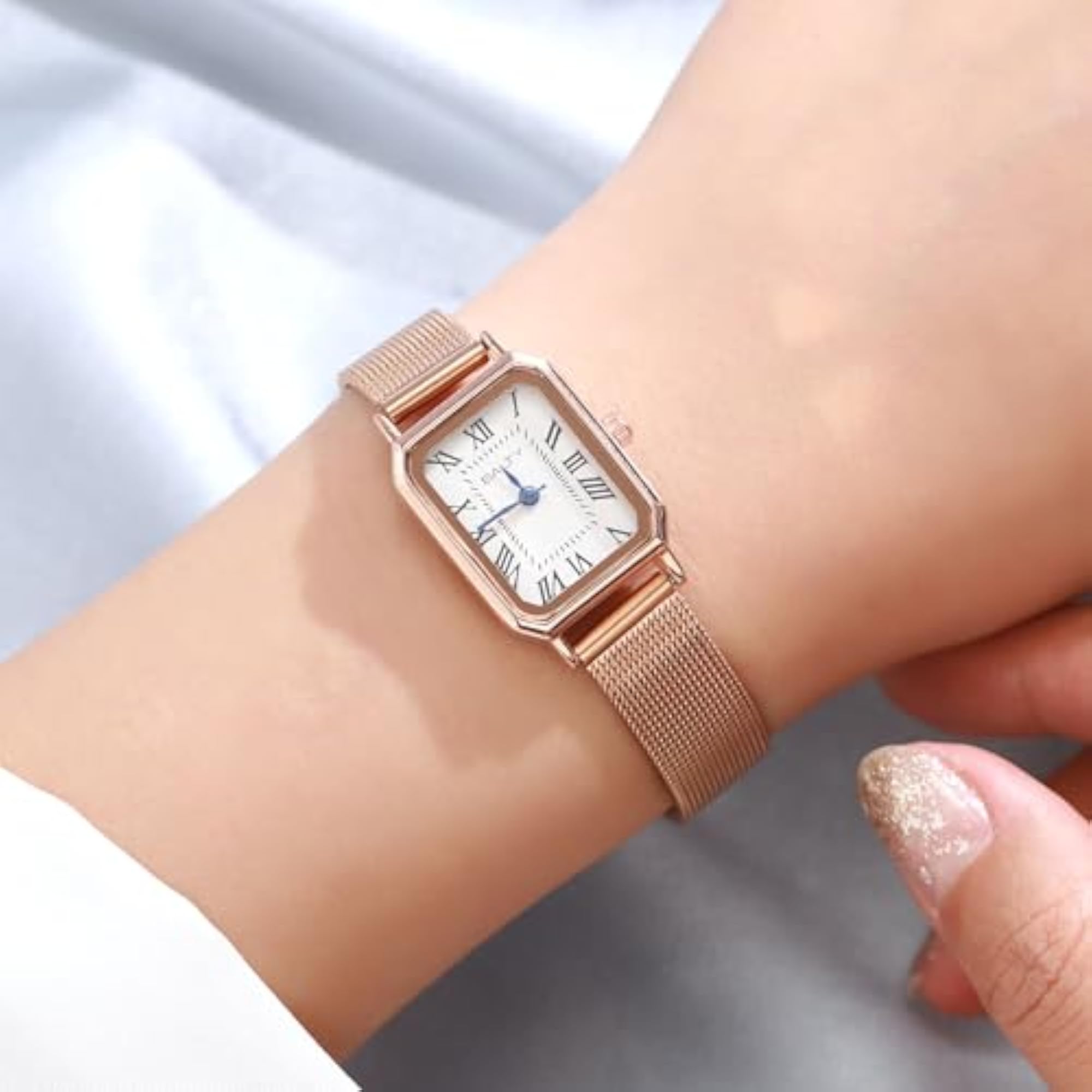 Women's Royale Rose Gold Analog Watch with White Dial