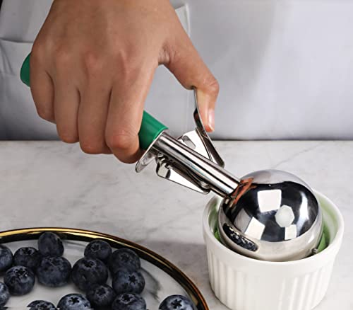 New Star Foodservice Commercial-Grade Thumb Press Food Disher/Ice Cream Scoop, 18/8 Stainless Steel, 3.25 oz, Size 12, Green by New Star Foodservice - Image 5