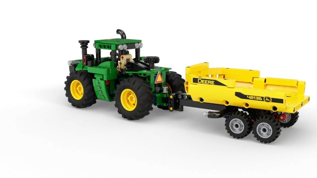 にページ 2022 LEGO TECHNIC 42136 JOHN DEERE 9620R 4WD TRACTOR 390