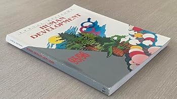 Paperback Human Development 95/96 (Annual Editions) Book