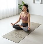 Épaisseur du tapis de yoga 4.5mm, Caoutchouc naturel et PU Tapis de yoga non glissades avec des femmes strap, tapis d'exercice pour le yoga, Pilates professionnels, entraînement à domicile, fitness Gym Mat, tapis de yoga Namaste