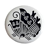 家紋缶バッジ「揚羽蝶」【和風 和柄 かわいい プレゼント】 (白地×家紋色「黒」)