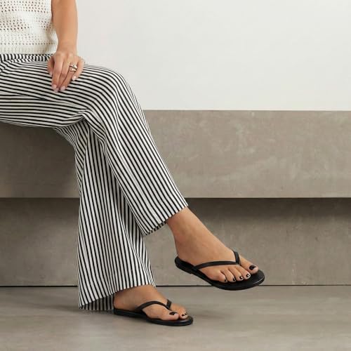 Image of CUSHIONAIRE Cruise Lightweight Womens Flip Flops, Comfortable Beach Sandals for Women with Cushioned Footbed & Flexible Slip On Design