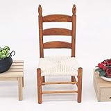 [OPTIONS MULTIPLES] : Disponible en trois couleurs en option, cette chaise ajoute une touche de personnalité à la décoration de votre maison de poupée.