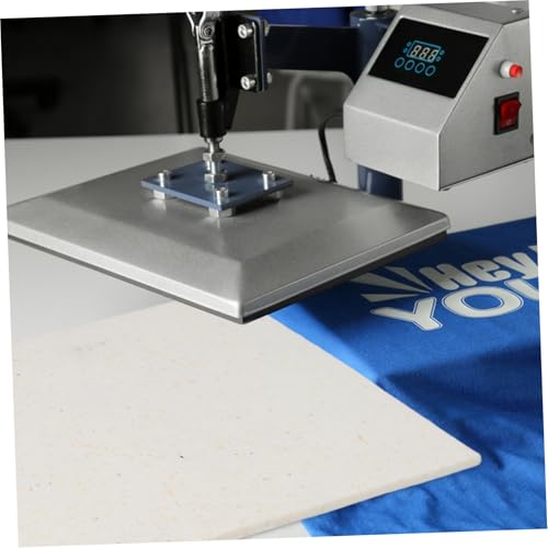 Coussinet de transfert de chaleur et coussin de repassage isolant
