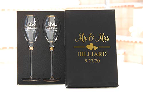 Mr and Mrs Wedding Toasting Champagne Flutes, Set of 2, Laser engraved Tosting Flutes Engraved Personalized Glasses for Bride and Groom