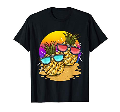Pineapple Shades Cute Tropical Fruit Beach Lover Gift Maglietta