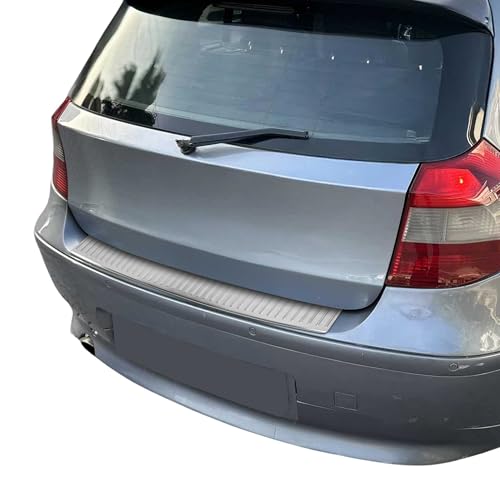 Protection de Pare-Chocs Arrière pour BMW E87 : Finis les Éclats de Peinture sur votre Seuil de Coffre