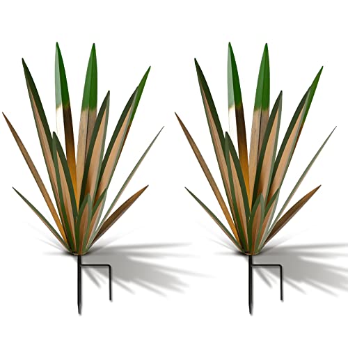 Homight Large Agave Sculpture Rustic Metal Agave Plant Outdoor Interior Decoration Outdoor Lawn Decoration Yard Wooden Posts Matching Garden Suitable for Patio