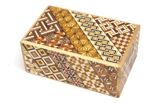 Hakone yosegi-zaiku himitsu-bako secret puzzle box with geometric natural-wood marquetry surface