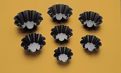 Paderno Brioche Mold Non Stick Tinned Steel - 3-1/8