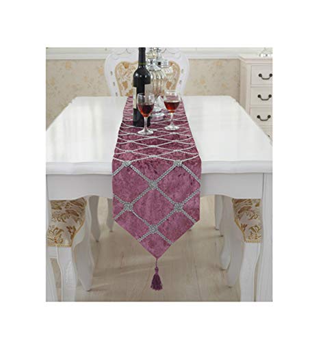 Chemin de table longue table pour protéger et embellir les meubles