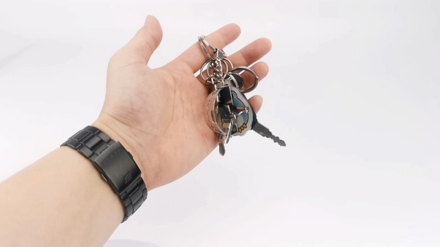 Ru.アクセサリーちゃっぴーさま Amazon.com: Trappy - The Original MINI Bear Trap Keychain That