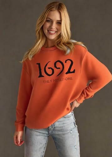 LYEIAO It's Just A Bunch of Hocus Pocus Halloween Sweatshirt Women Funny Spooky Season Graphic Long Sleeve Tee Tops2