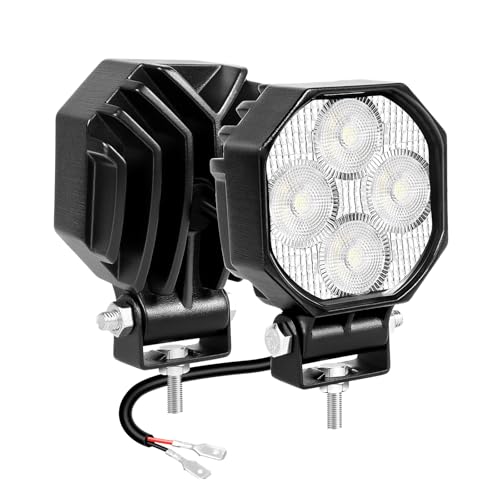 【Fari LED Super Luminosa】 La faretti LED auto da 2.8 pollici fornisce potenti chip LED da 18 watt, emette 6000k di luce bianca fredda brillante, fornendo 1800lm, illuminando l'intera strada buia in avanti, è possibile ottenere una distanza estrema e un'area di visione più ampia.