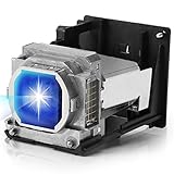 【Fácil Instalación】Carcasa incluida, minimiza el tiempo de instalación. Apague el proyector y enfríelo antes de instalar la lámpara; y asegúrese de que el conector esté conectado correctamente antes de encender el proyector.