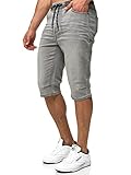 Im Sommer die perfekte Wahl: Ob zur Schule, Uni oder ins Büro, mit dieser kurzen Jeanshose aus bester Denim-Qualität machst du garantiert nichts falsch.